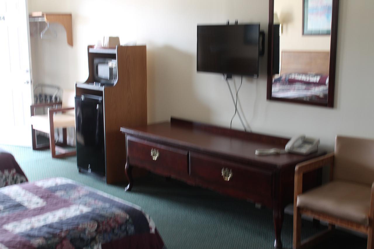 Troy Motel 2*